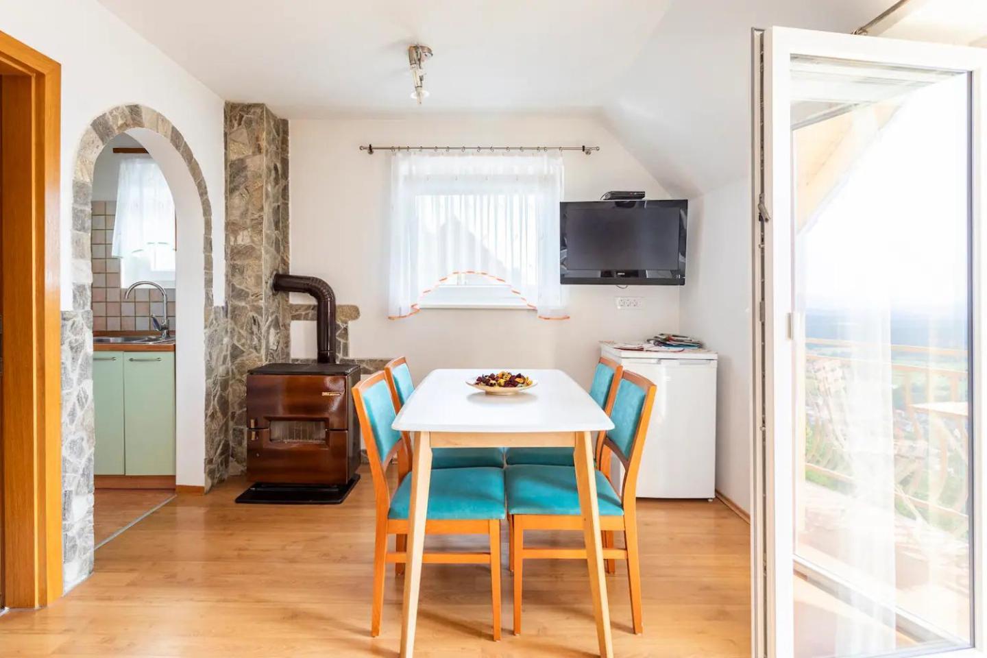 Zidanica-Vineyard Cottage Jakse Semic Esterno foto
